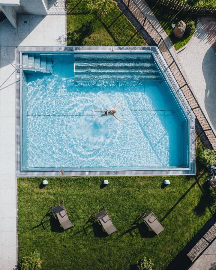 Hotel Arvina ซีอูซี ภายนอก รูปภาพ